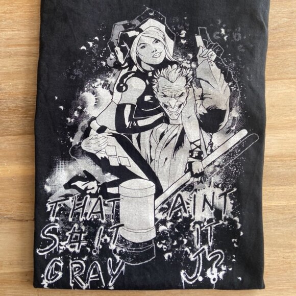 Unisex Retro Cartoon Joker Harley Quinn DC Comics Halloween Goth Black T Shirt - Picture 10 of 12